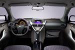 Toyota iQ 2008 года